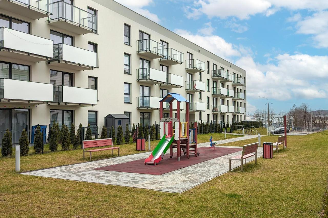 Gdynia Nasypowa Apartments With Parking By Noclegi Renters Exteriör bild