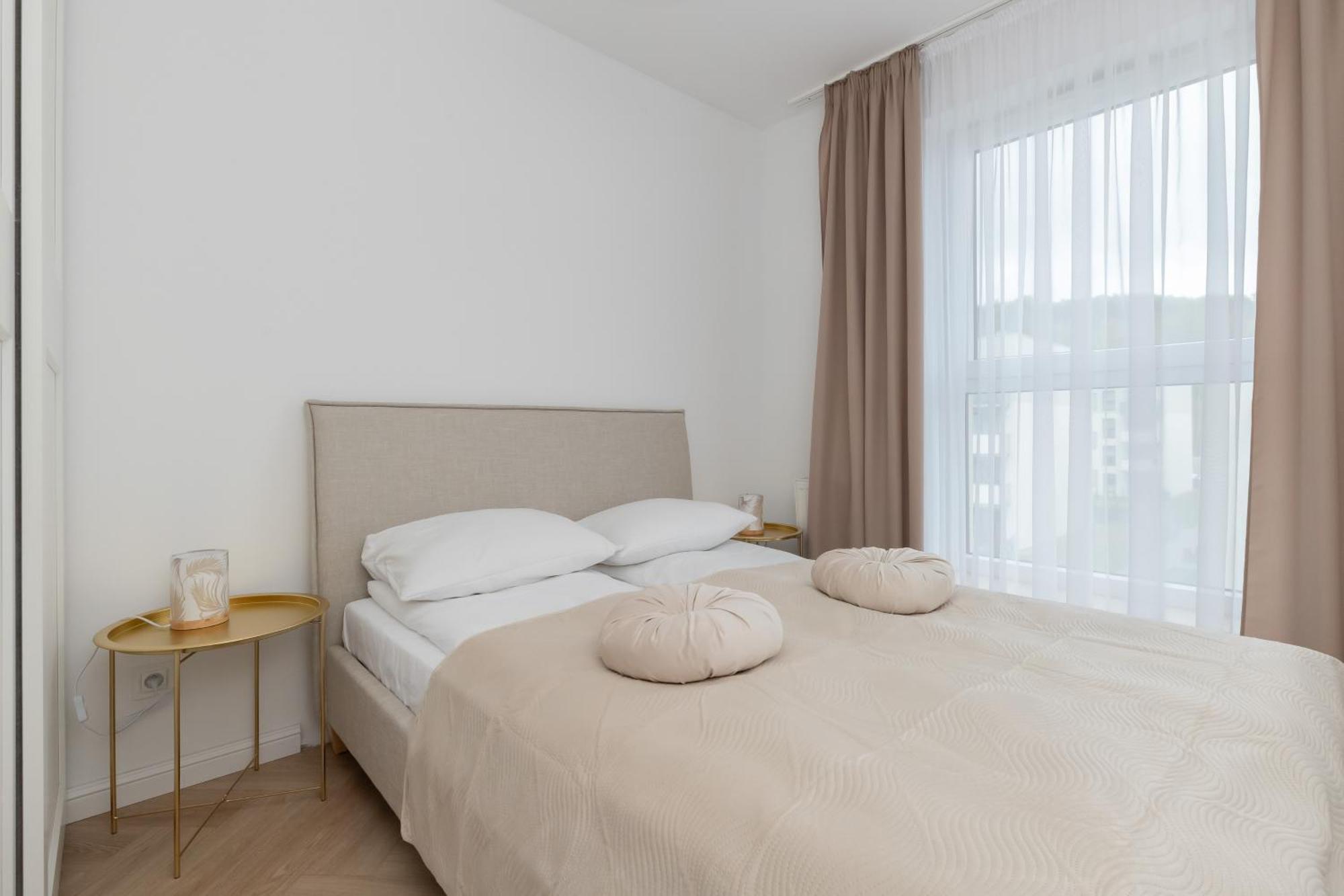 Gdynia Nasypowa Apartments With Parking By Noclegi Renters Exteriör bild